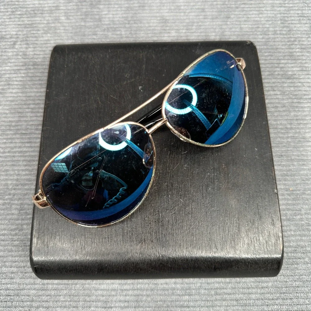 Oscar de‎ la Renta Aviator Sunglasses Gold Blue Tint MOG-3045 450